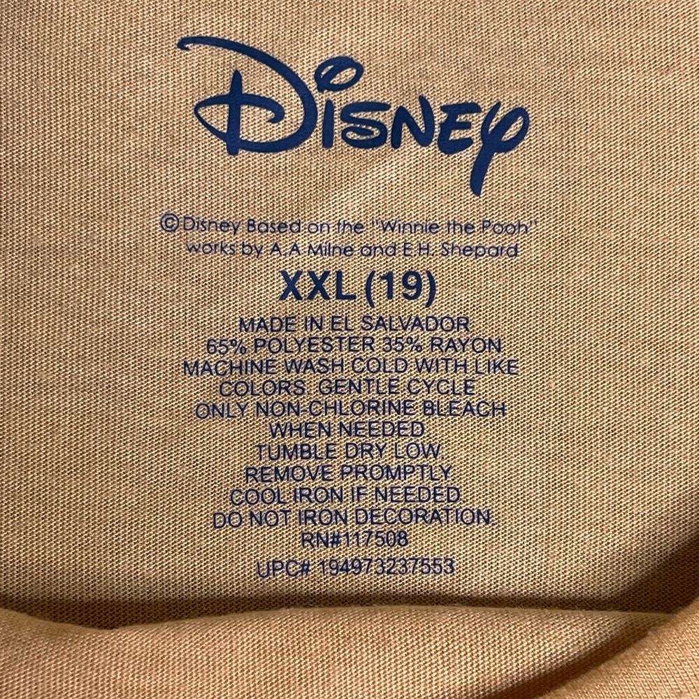 Disney Pooh Bear I’d Rather Be In Bed T Shirt Yellow Womens Size XXL - Picture 6 of 6